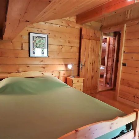 Familial Pour 10 Pers. A Proximite Des Pistes Et Commerces Avec Cheminee Et Wifi - Fr-1-342-232 *